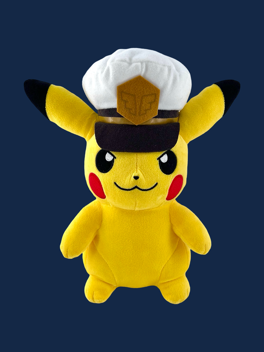 PELUCHE POKÉMON PIKACHU CAPITAINE